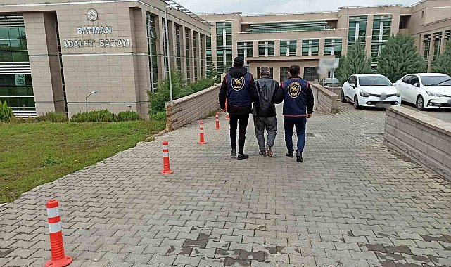 Batman'da 42 yıl hapis cezası bulunan firari yakalandı