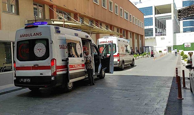 Batman'da balkondan düşen çocuk hayatını kaybetti