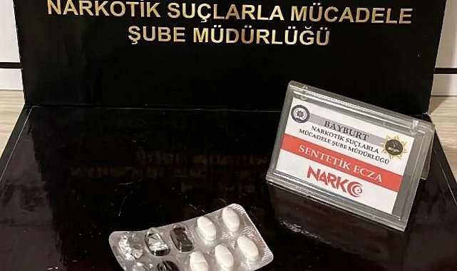 Bayburt'ta bir miktar sentetik hap ele geçirildi