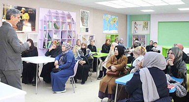 Bayburt'ta ebeveyn okulu etkinlikleri