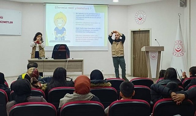 Bayburt'ta vatandaşlara gıda okuryazarlığı ve gıda israfı konularında eğitim verildi