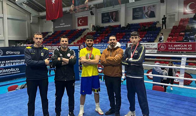Bayburt'tan 2 lise öğrencisi boksta derece elde etti