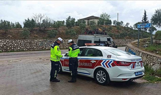 Bayram trafiğinde denetimler hız kesmiyor
