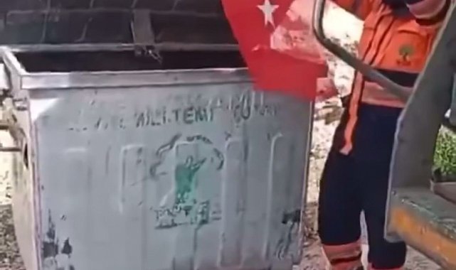 Belediye temizlik işçisi, çöpte bulduğu Türk bayrağını öpüp anlına koydu