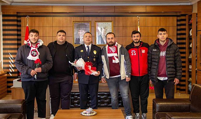 Belekoma Tayfa taraftar grubundan anlamlı ziyaret