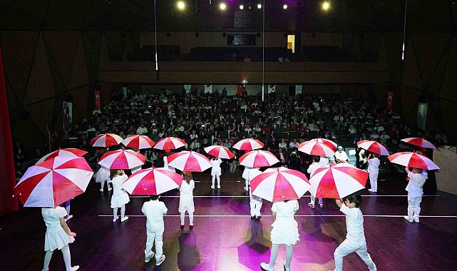 Beylikdüzü'nde 23 Nisan coşkusu devam ediyor