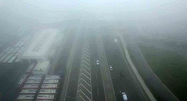 Beylikdüzü'nde sis etkili oldu