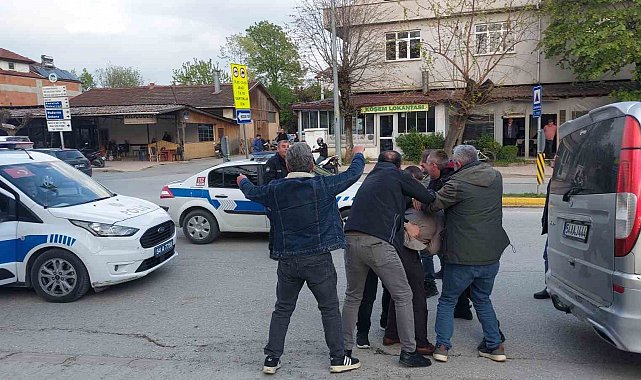 Bıçaklı kavga ihbarı diye geldiler, hiç beklemedikleri sürprizle karşılaştılar