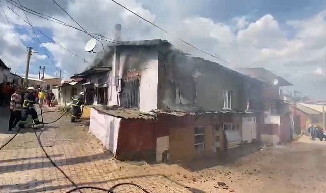 Biga'da ev yangını