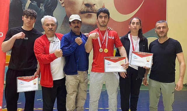 Bilek güreşinde Elazığ rüzgarı