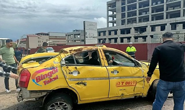 Bingöl'de trafik kazası: 3 yaralı