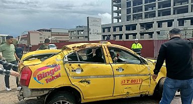 Bingöl'de trafik kazası: 3 yaralı