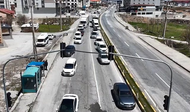 Bitlis'te "Yaşama yol ver fermuar sistemi" tatbikatı yapıldı