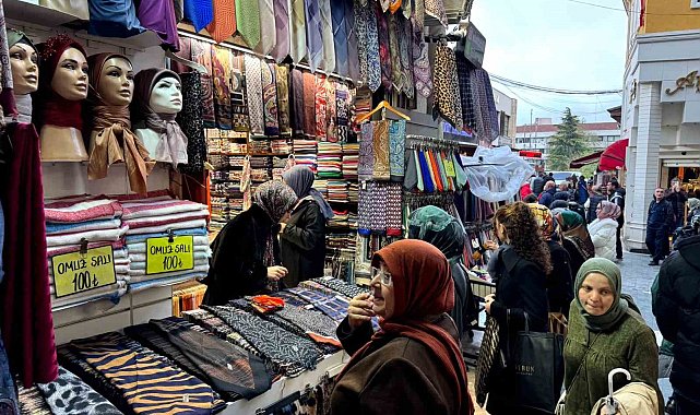 Boykot çağrısı tarihi çarşılarda karşılık bulmadı