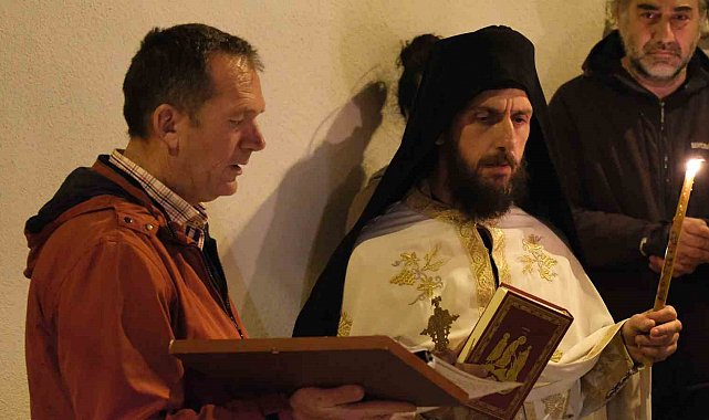 Bozcaada'da Paskalya ayini düzenlendi