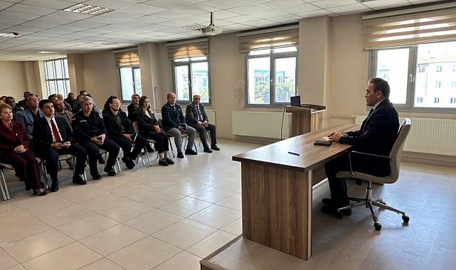 Burhaniye'de Muhtarlar Toplantısı yapıldı