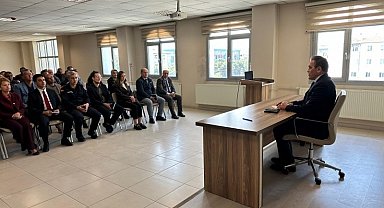 Burhaniye'de Muhtarlar Toplantısı yapıldı