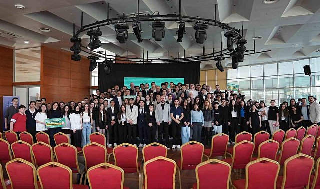 Bursa Erkek Lisesi'nden 3. geleneksel girişimcilik zirvesi