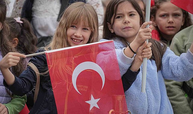 Bursa'da 23 Nisan coşkusu