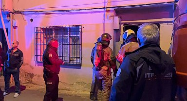 Bursa'da iki katlı evde yangın paniği