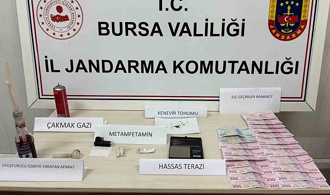 Bursa'da jandarma uyuşturucu imal eden şüphelileri suçüstü yakaladı