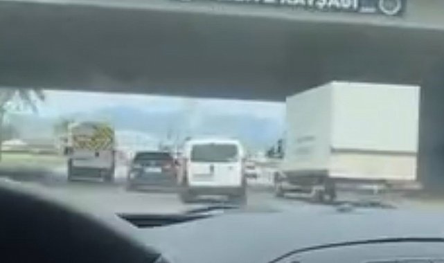 Bursa'da ölümüne makas kamerada...