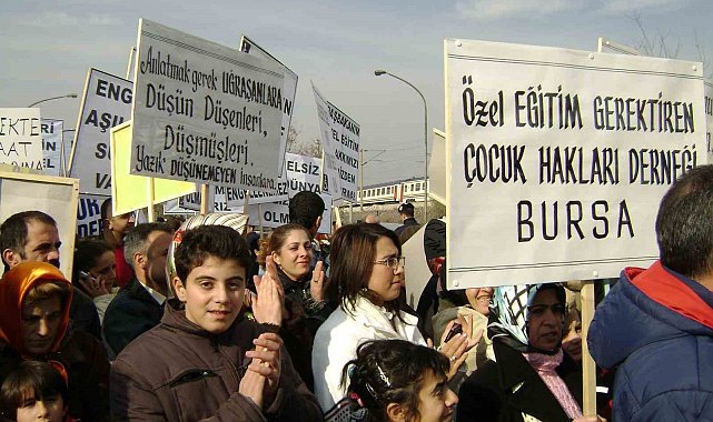 Bursa'daki AVM'ler ayrımcılığa karşı öncü olsun