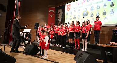 Büyük bayram, çocukların konseriyle coşkuyla kutlandı