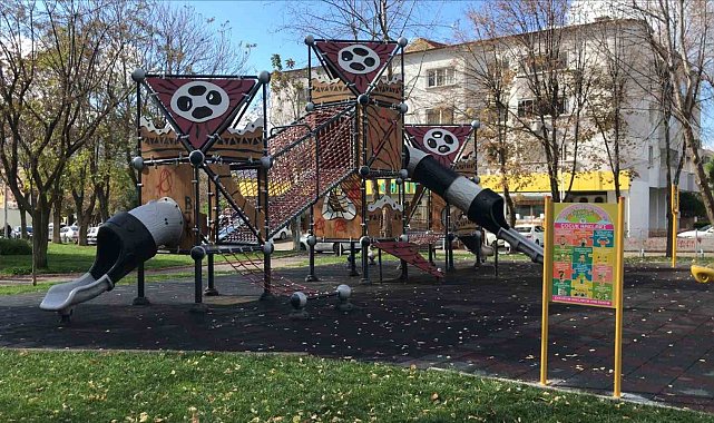 Büyükşehir, 'Çocuk Hakları Panoları' ile farkındalık oluşturuyor