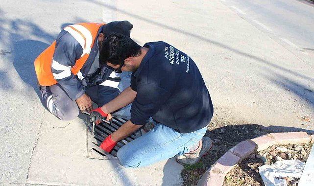 Büyükşehir'den Kemer'de peyzaj çalışması