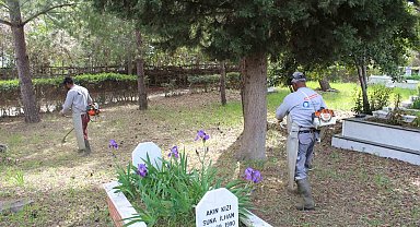 Büyükşehir'den mezarlıklarda bakım onarım çalışması
