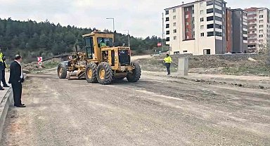 Cadde ve sokaklardaki asfalt çalışmaları başladı