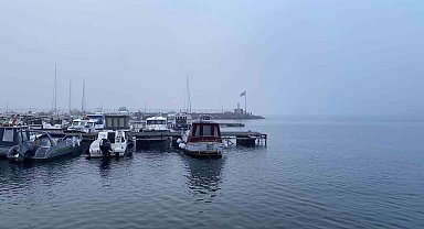 Çanakkale Boğazı sis nedeniyle transit gemi geçişlerine kapatıldı
