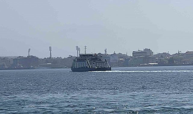 Çanakkale Boğazı'nda sis etkisini yitirdi, feribot seferleri tekrar başladı