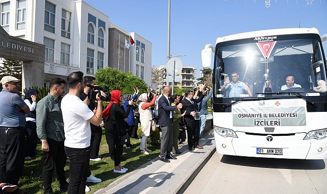 Çanakkale kahramanlarını yad etmek için yola çıkan izcilere kına yakıldı