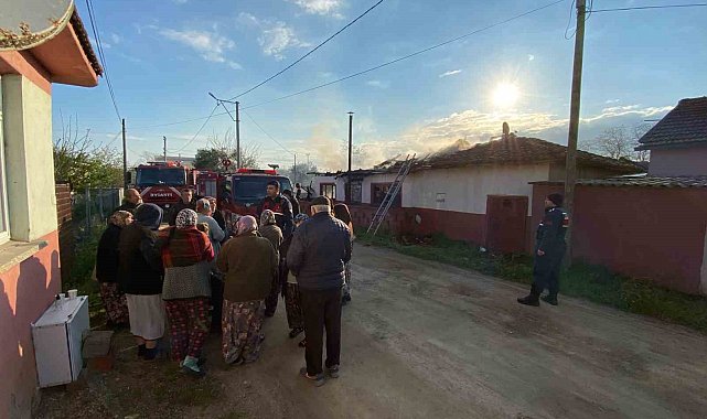 Çanakkale'de ev yangınında 1 kişi hayatını kaybetti