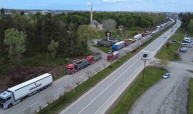 Çarşamba'da TMO fındıkları satışa çıktı