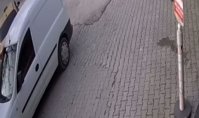 Çeltik çuvalı yüklü kamyon yan yattı