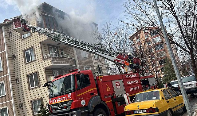 Çocuk odasında çıkan yangın korkuttu