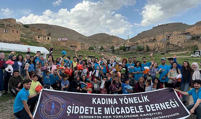 Çocuklar düzenlenen etkinlikte doyasıya eğlendi