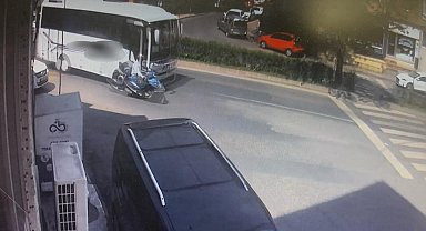 Çorlu'da motosikletlinin yaralandığı kaza anı kamerada