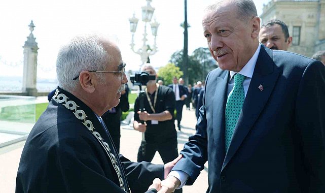 Cumhurbaşkanı Erdoğan, Anayasa Mahkemesi Başkanı Özkaya'yı kabul etti