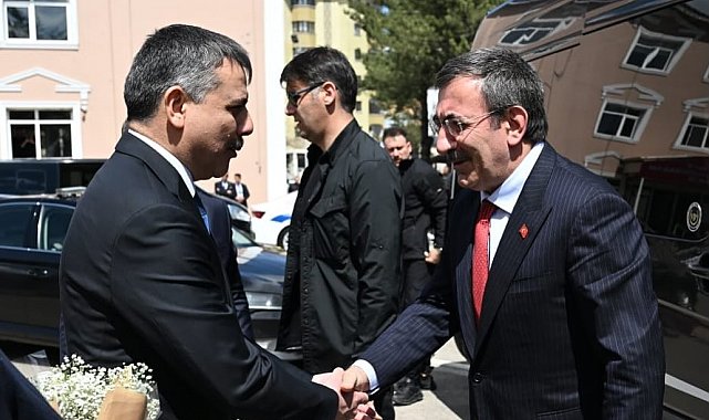 Cumhurbaşkanı Yardımcısı Cevdet Yılmaz Erzurum'da