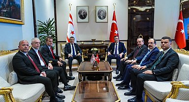 Cumhurbaşkanı Yardımcısı Yılmaz, KKTC Başbakanı Ünal Üstel ile bir araya geldi