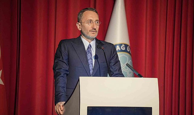 Cumhurbaşkanlığı İletişim Başkanı Fahrettin Altun: "Türkiye, batının kültür ajanlığını yapanlardan çok çekti"