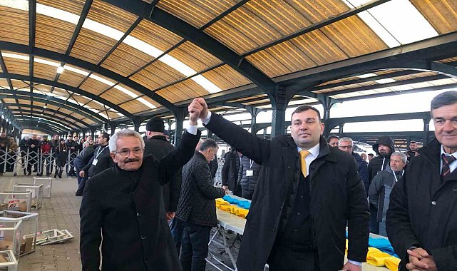 Damızlık Sığır Yetiştiriciliği Birliği'nde Hasan Çetin'le devam