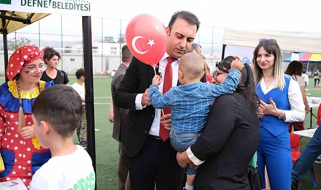 Defne Belediyesi'nin çocuk şenliğinde etkinliğinde çocuklar doyasıya eğlendi