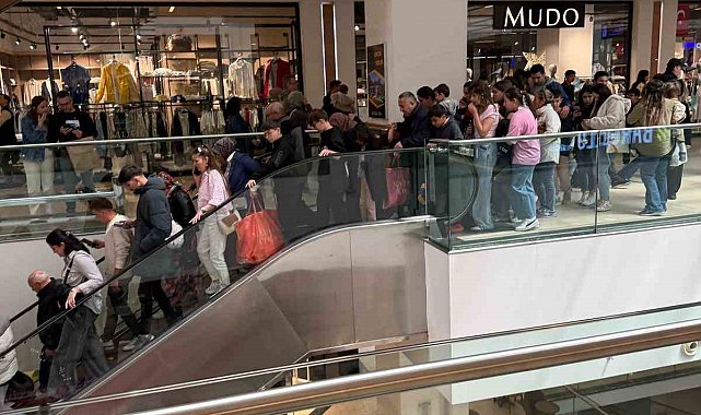 Deprem Bandırma'da da paniğe yol açtı