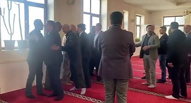 Deprem günü halı sahada kavga eden iki aile barıştırıldı