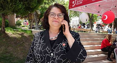 Deprem sonrası yakınlarına ulaşamayanlar panik yaşadı